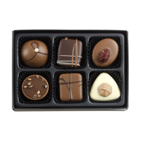 belgian pralines, belgian chocolate, elegance pralines, chocolate pralines, gift for newlyweds, present for wedding, chocolate for men, chocolate for boy, chocolate for husband, present for birthday, gift for name day, chocolate for congratulations, gift for women, gift for daughter, present for son, wooden box, luxury praline