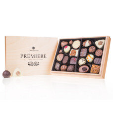 Premiere midi, chocolate pralines